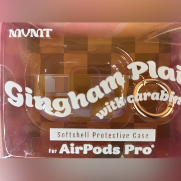 MVMT AirPod pro soft shell protective casa. Gingham plaid. NWT - Picture 2 of 9